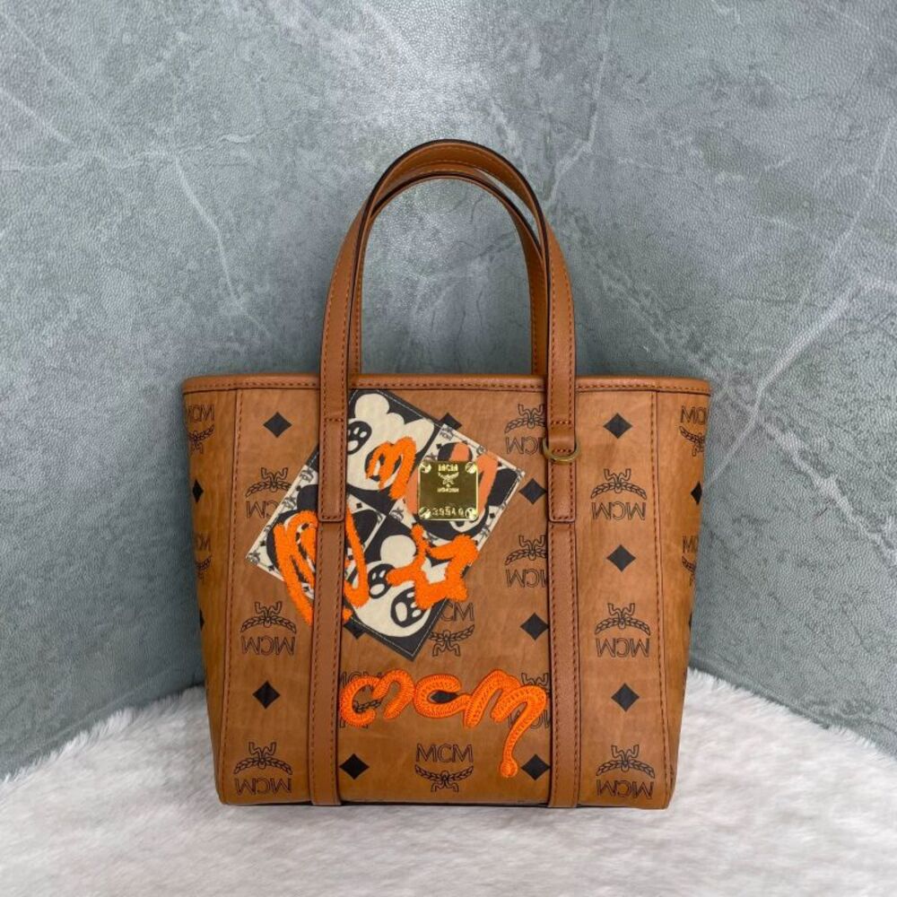 Mcm Women Pre-Loved Bag Very Good Condition